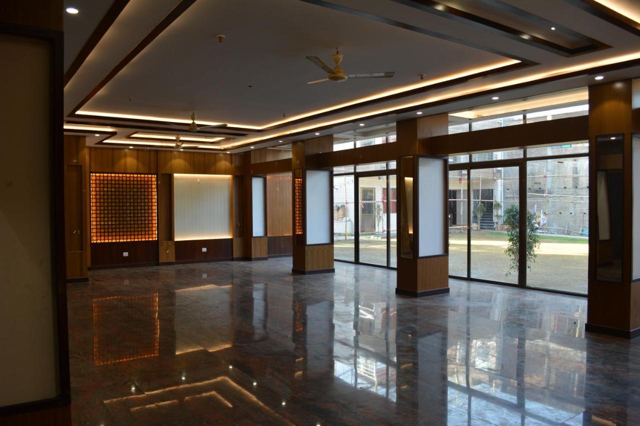 Jjk Rukmini Vilas Hotel & Banquet Muzaffarpur Kültér fotó