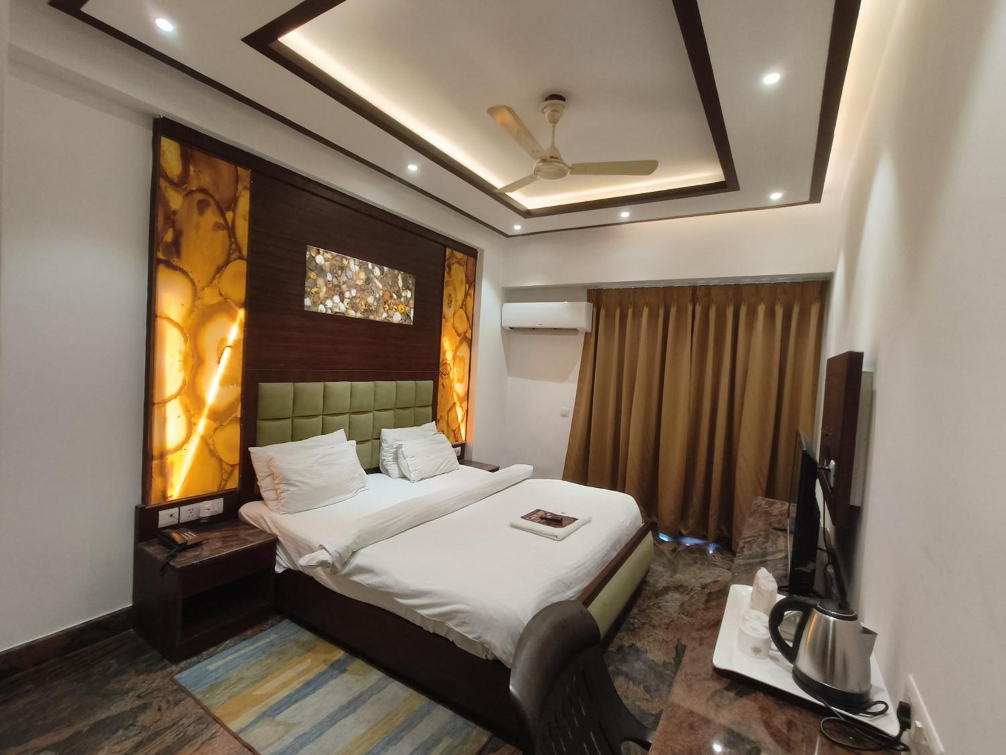 Jjk Rukmini Vilas Hotel & Banquet Muzaffarpur Kültér fotó