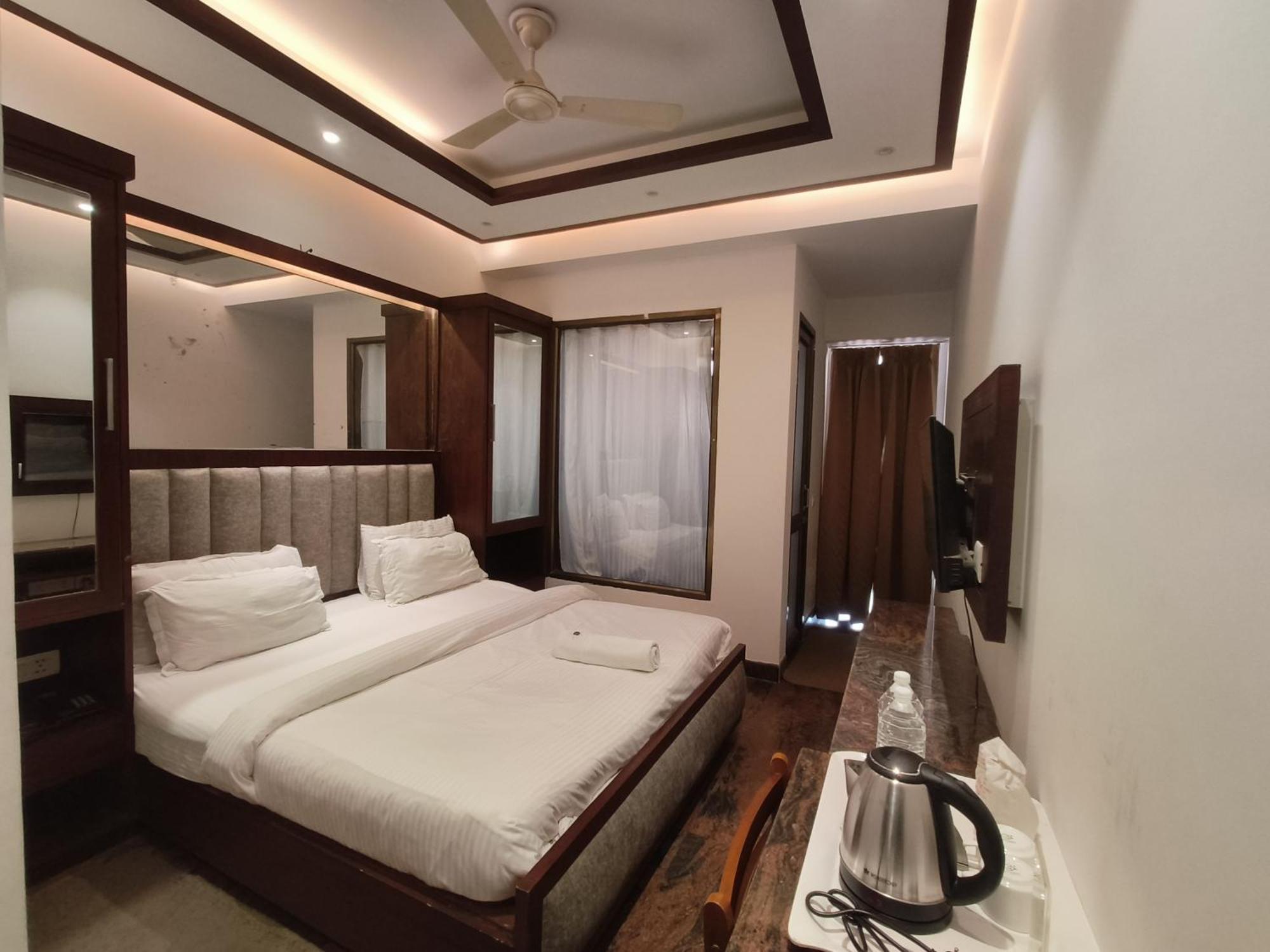 Jjk Rukmini Vilas Hotel & Banquet Muzaffarpur Kültér fotó