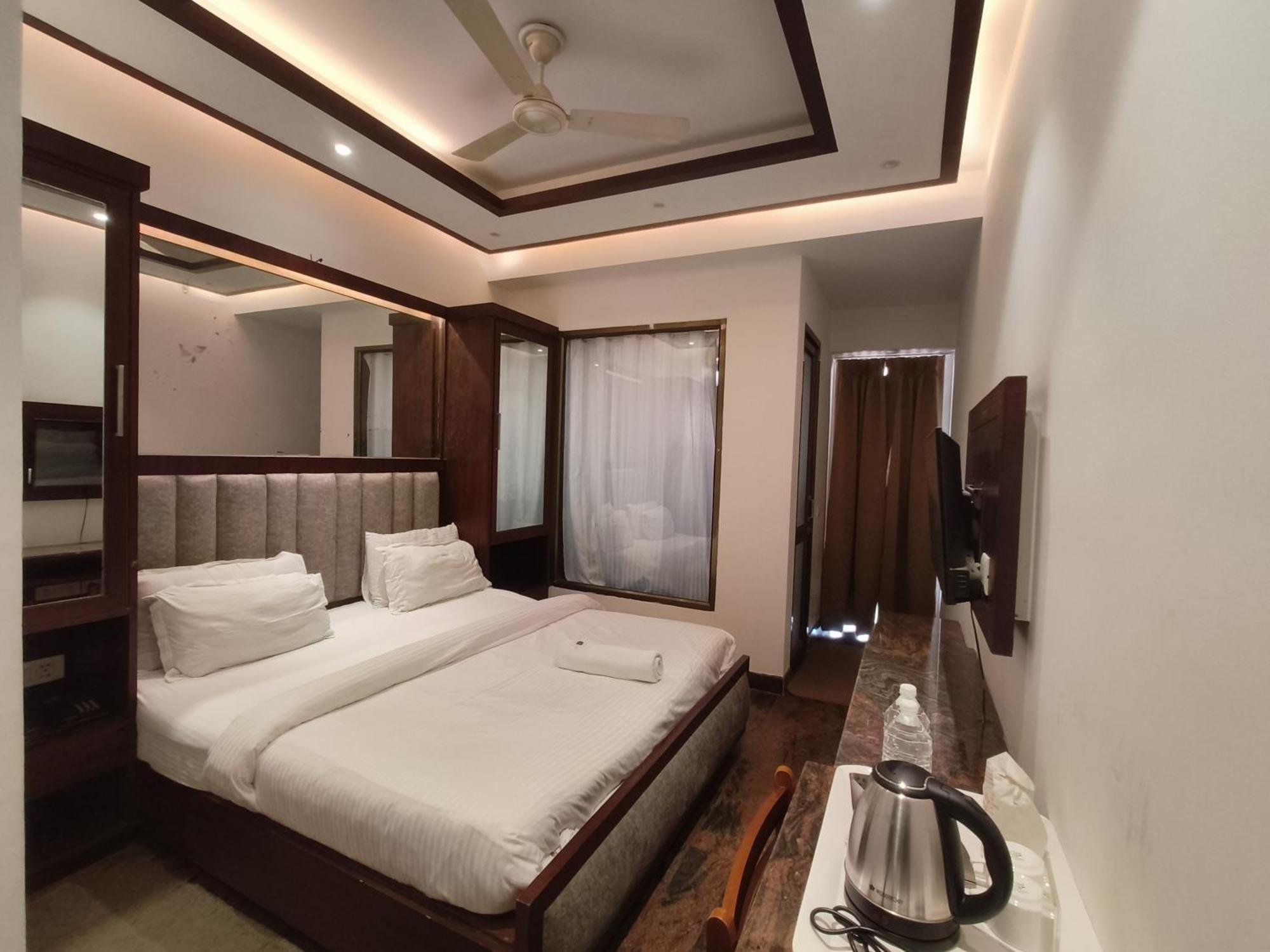 Jjk Rukmini Vilas Hotel & Banquet Muzaffarpur Kültér fotó