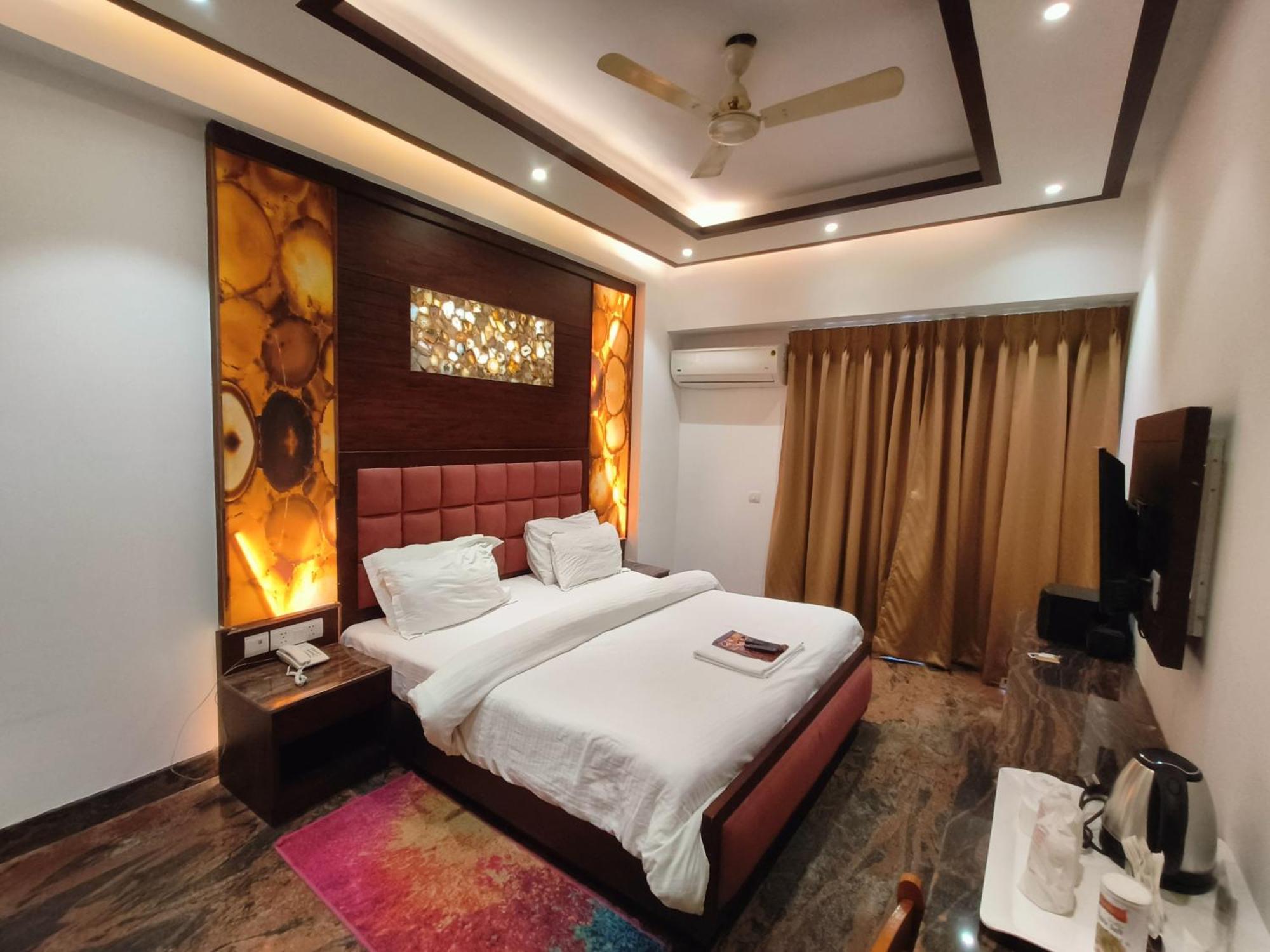 Jjk Rukmini Vilas Hotel & Banquet Muzaffarpur Kültér fotó
