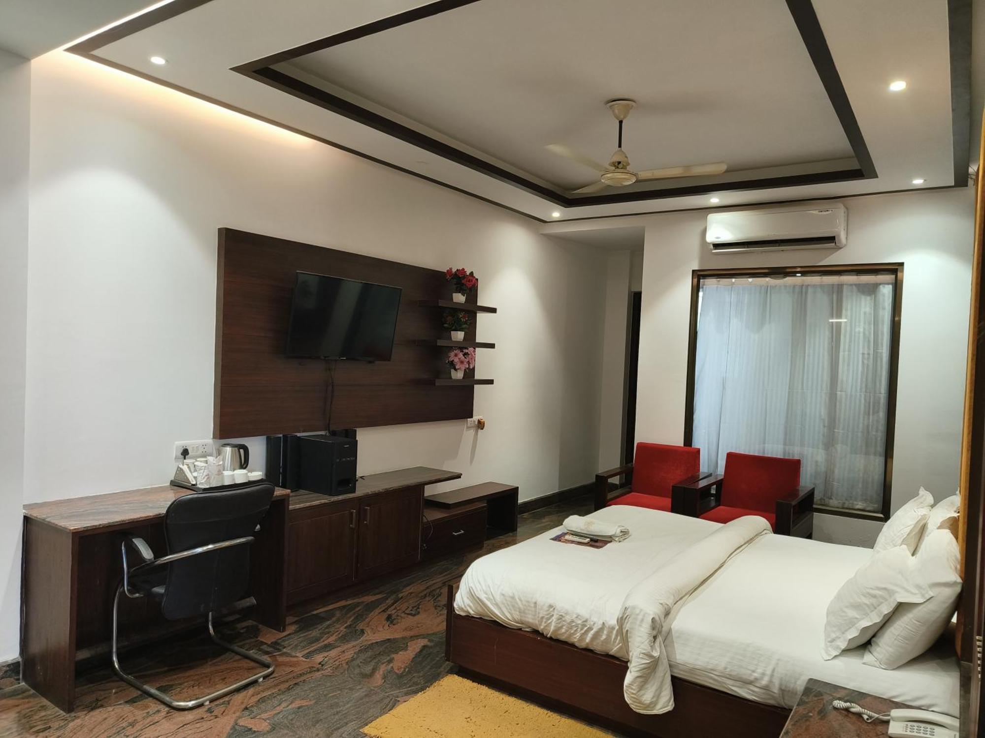 Jjk Rukmini Vilas Hotel & Banquet Muzaffarpur Kültér fotó