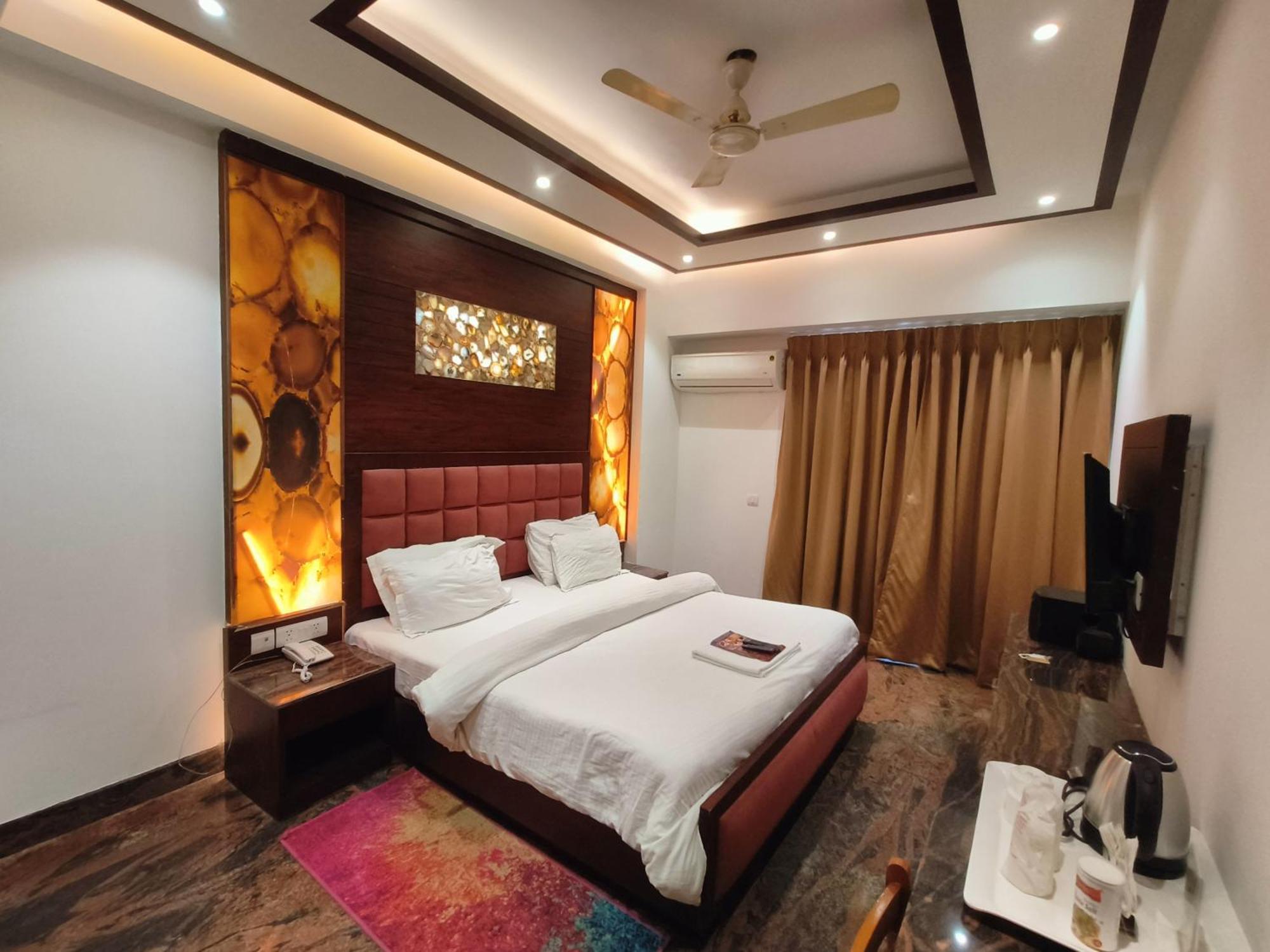 Jjk Rukmini Vilas Hotel & Banquet Muzaffarpur Kültér fotó