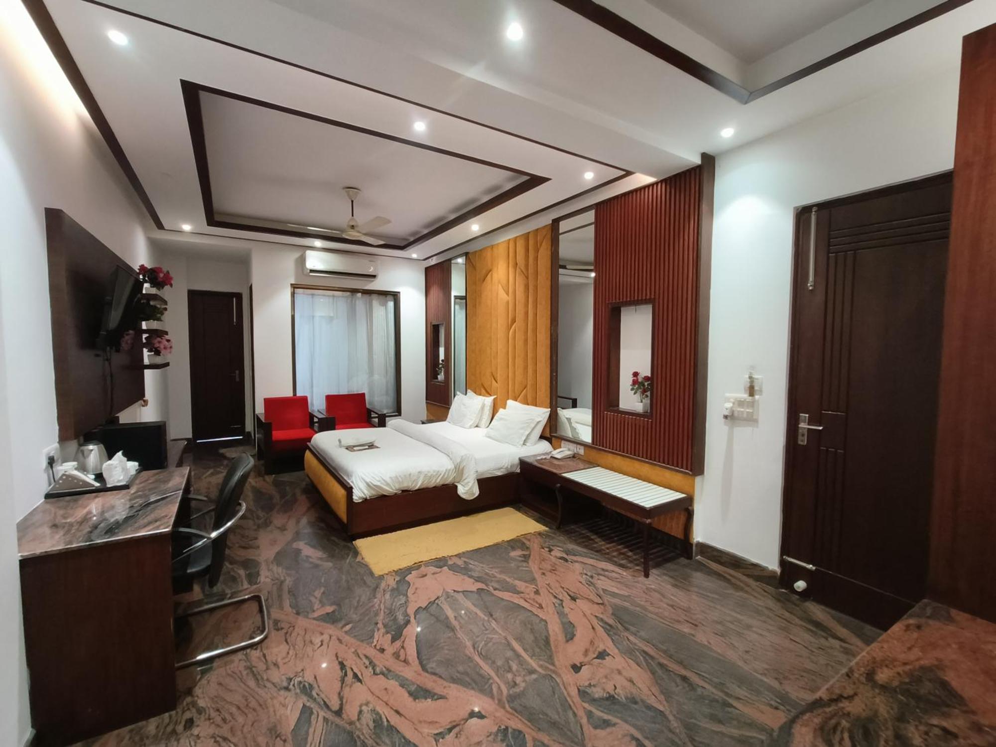 Jjk Rukmini Vilas Hotel & Banquet Muzaffarpur Kültér fotó
