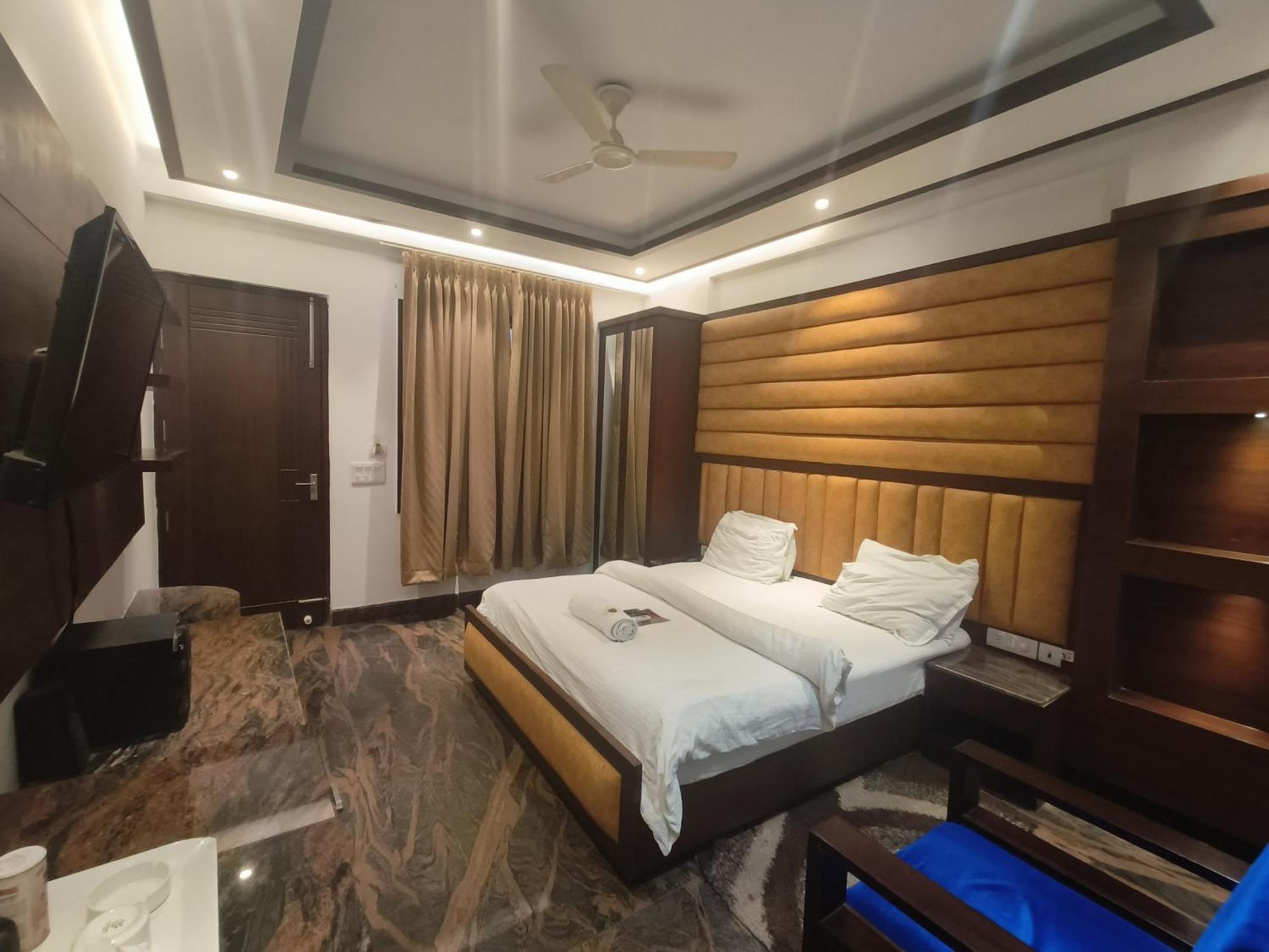Jjk Rukmini Vilas Hotel & Banquet Muzaffarpur Kültér fotó