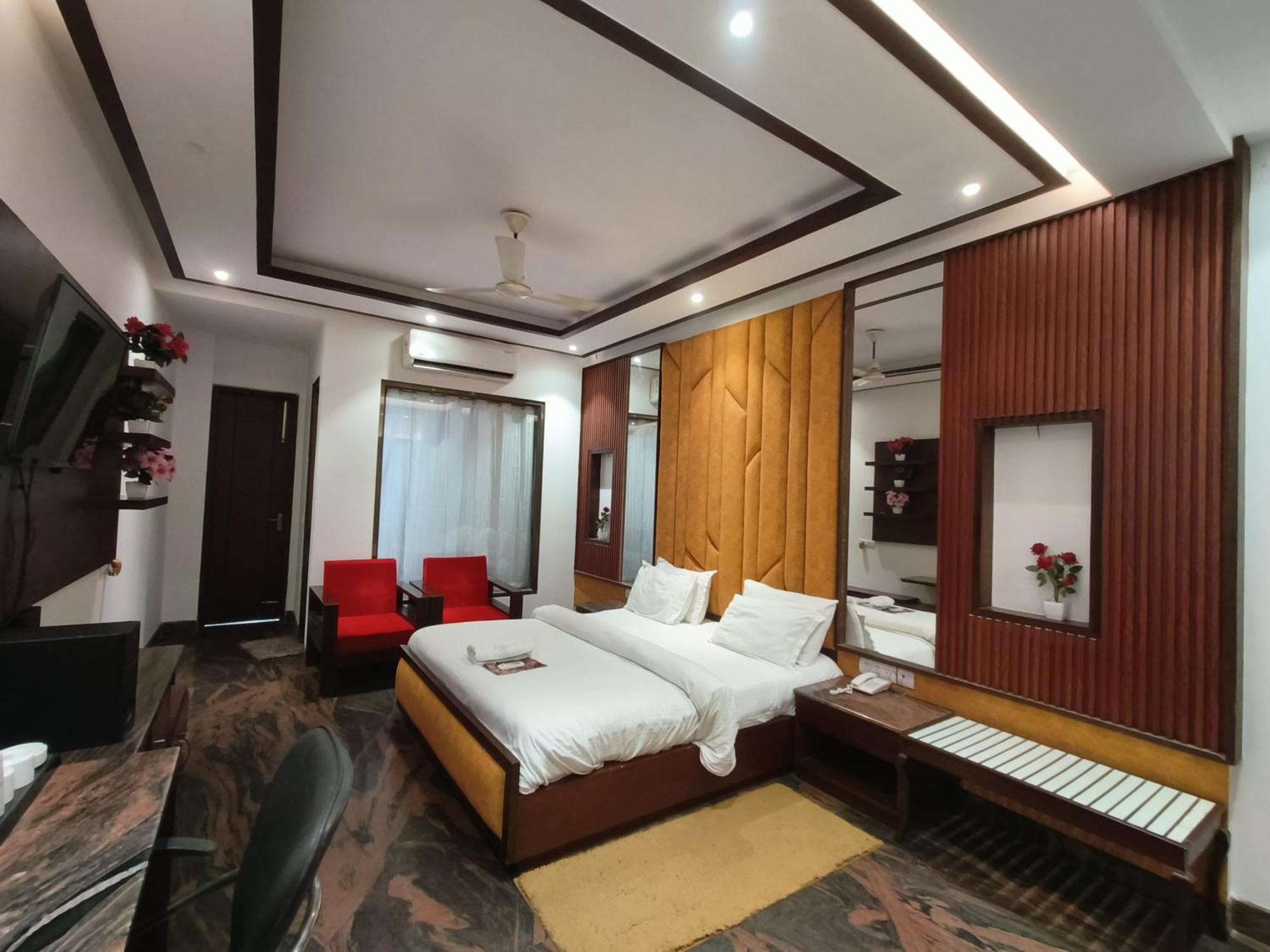 Jjk Rukmini Vilas Hotel & Banquet Muzaffarpur Kültér fotó