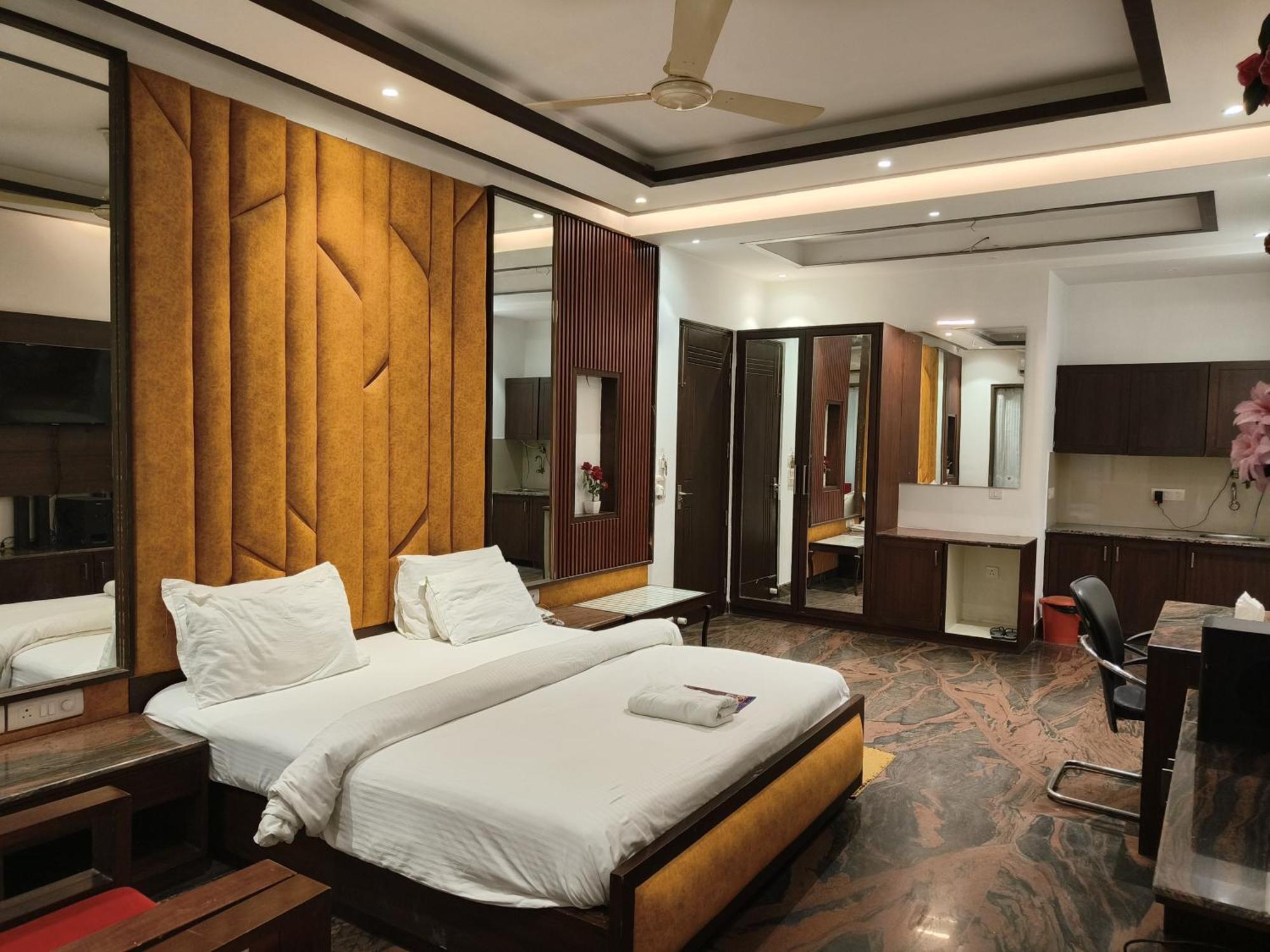 Jjk Rukmini Vilas Hotel & Banquet Muzaffarpur Kültér fotó