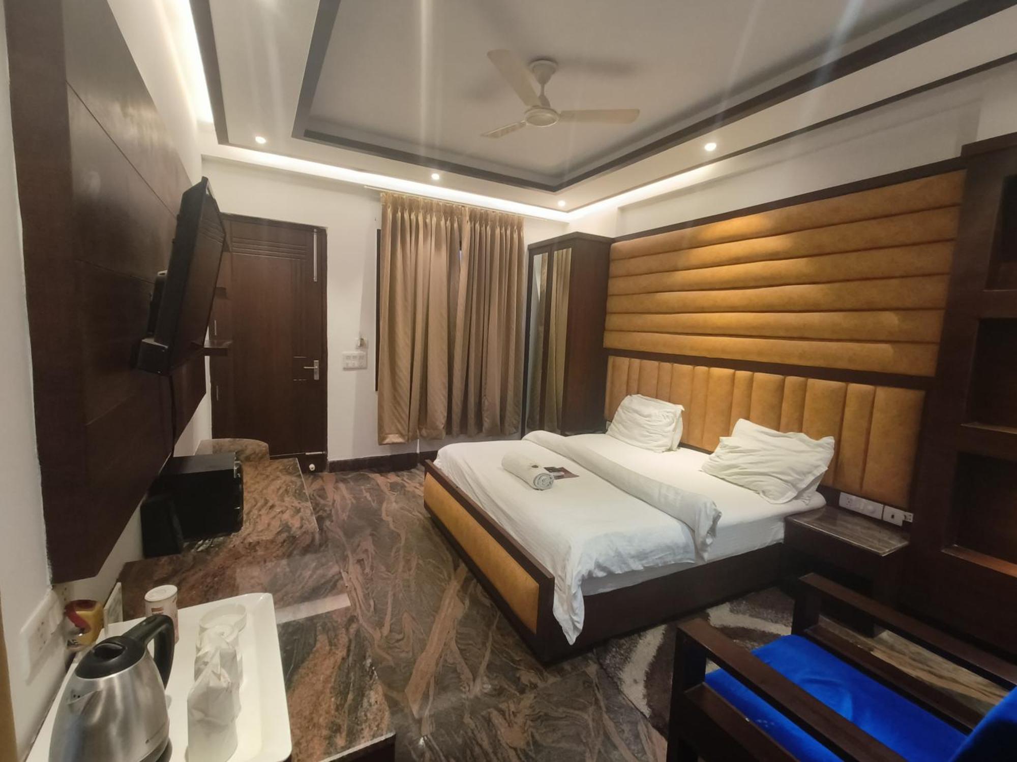 Jjk Rukmini Vilas Hotel & Banquet Muzaffarpur Kültér fotó