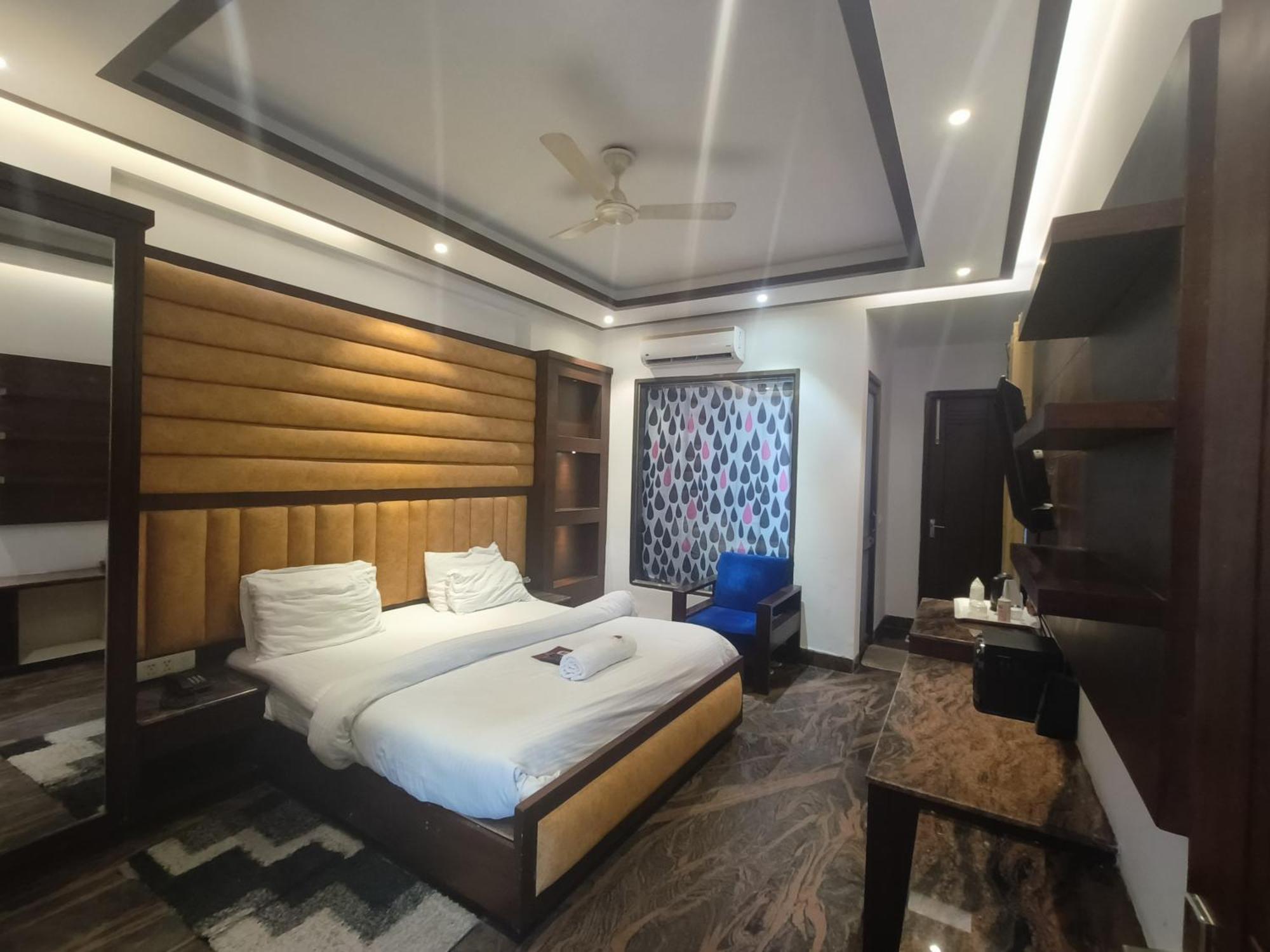 Jjk Rukmini Vilas Hotel & Banquet Muzaffarpur Kültér fotó